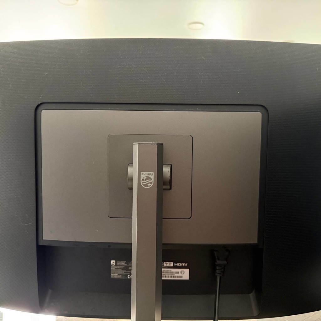 Монитор Philips 32M1C5500VL/01