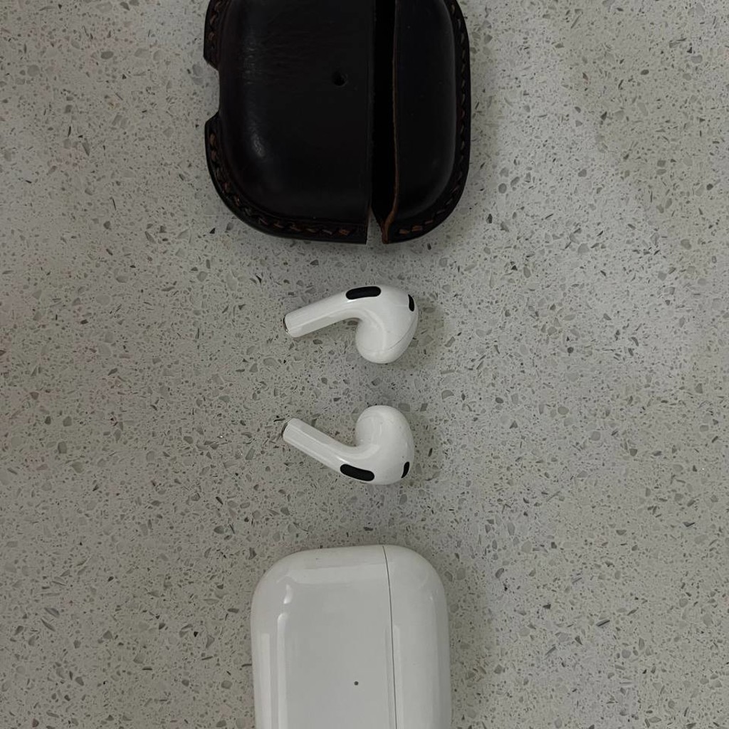 Apple AirPods 3
