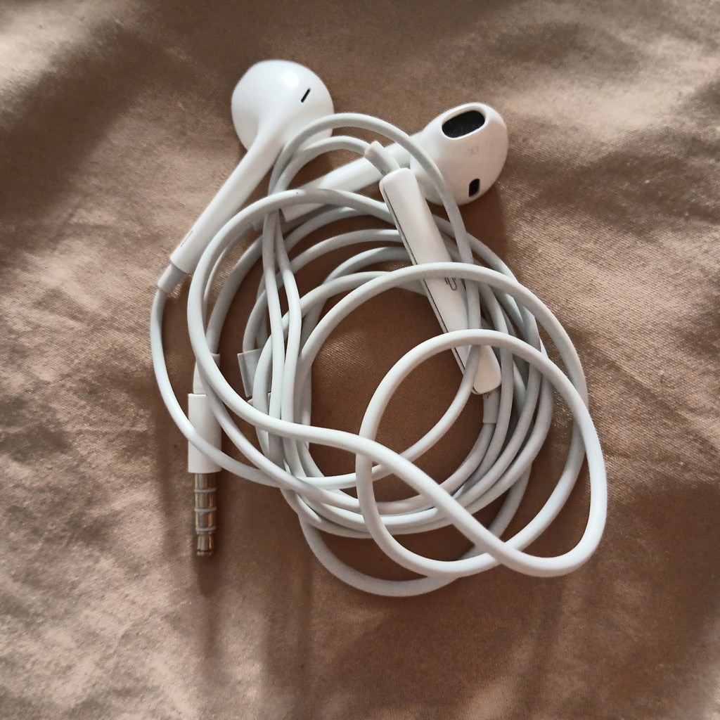 Наушники Apple Earpods 3.5 mm Jack