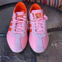 Женские кроссовки Adidas Tokyo - фото 2