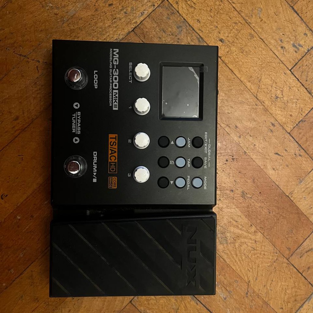 Гитарный процессор Nux MG-300 MKII