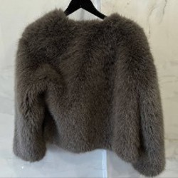 Полушубок из искусственного меха - фото 5