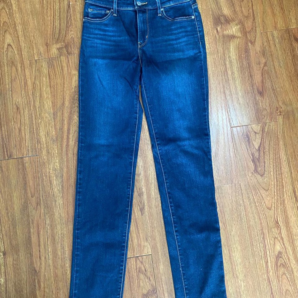Джинсы Levi’s 712 slim