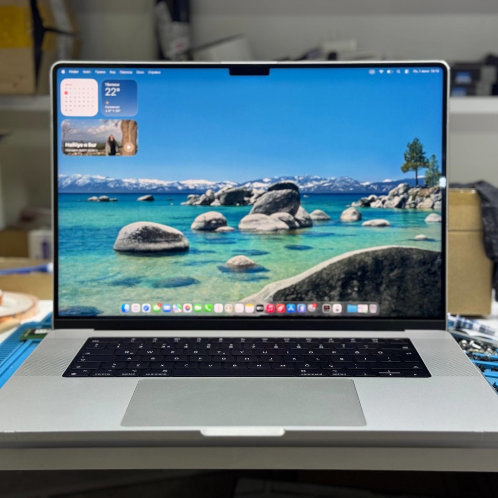 MacBook Pro M1 Pro