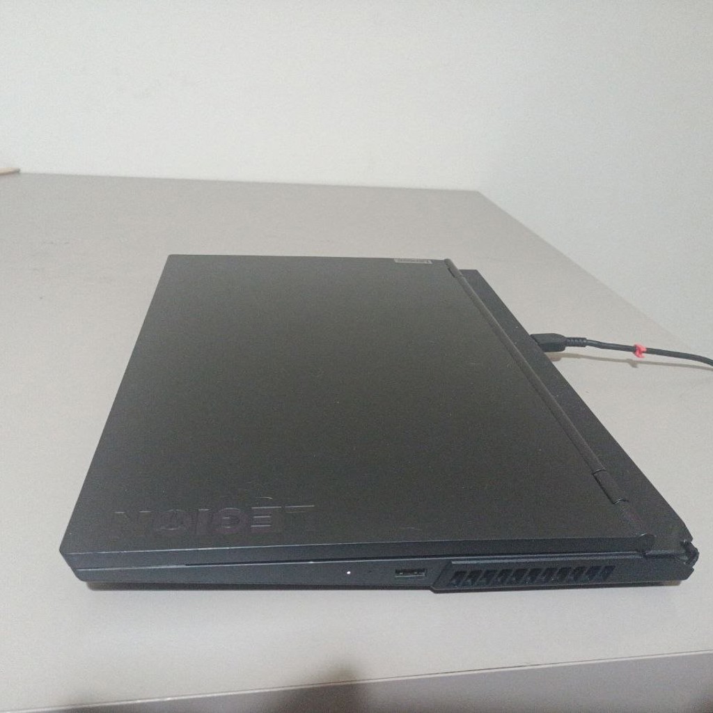 Ноутбук Lenovo Legion 5 15ARH05