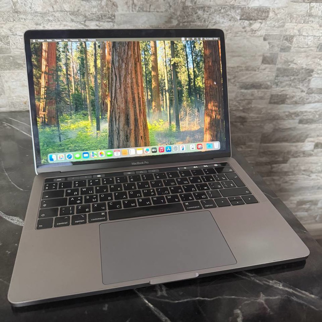 MacBook Pro 13” 2019