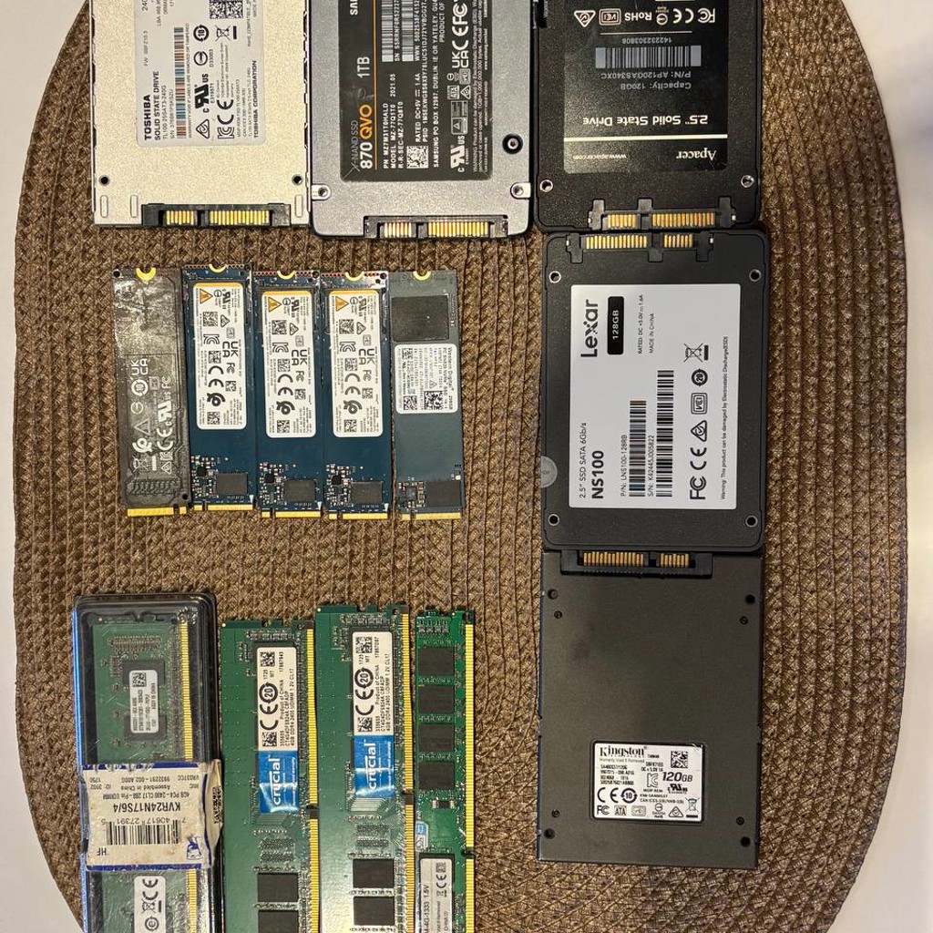 Оперативная память RAM Kingston DDR4 4GB