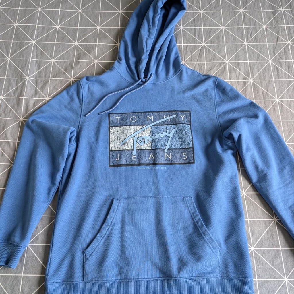 Худи Tommy Jeans