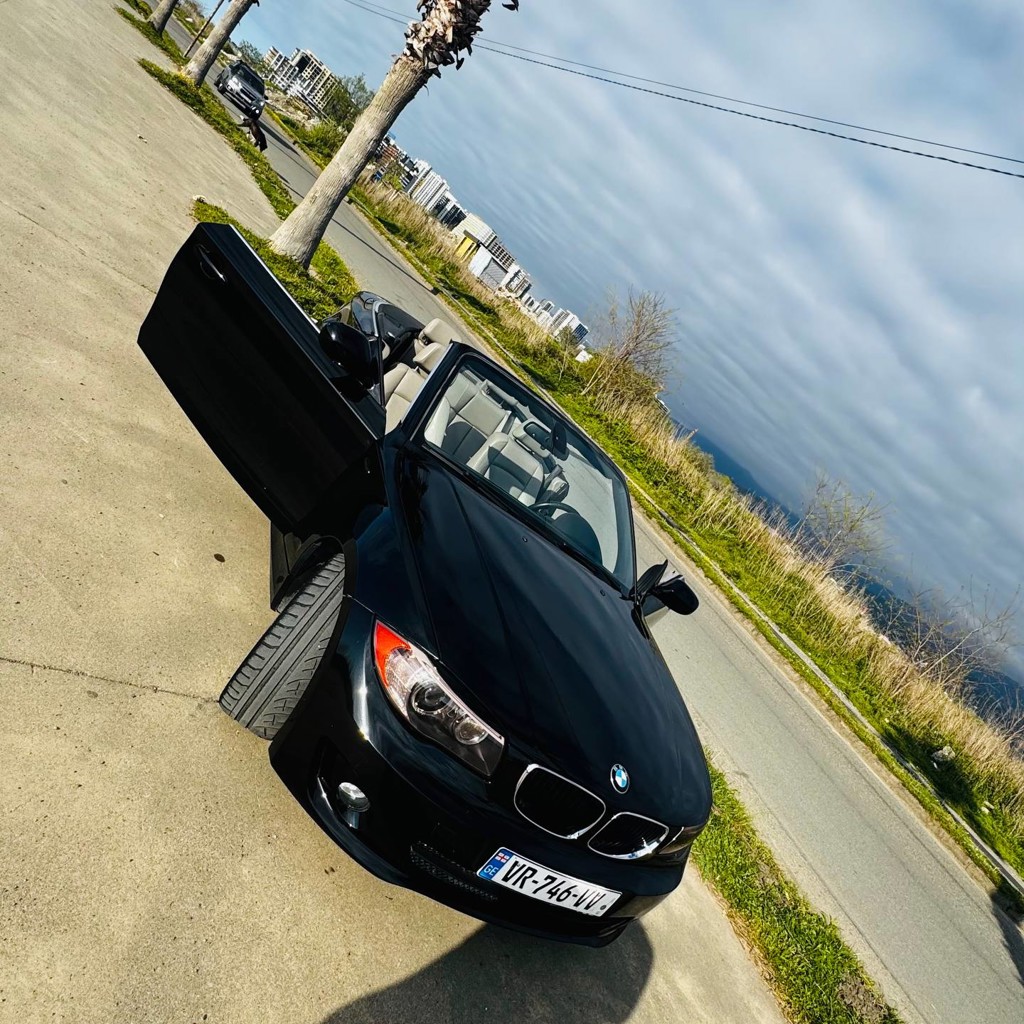 BMW 128i