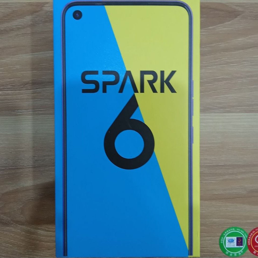 Телефон SPARK 6