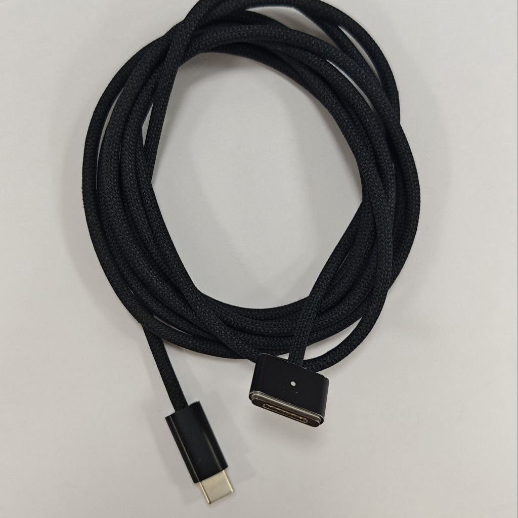 USB-C to MagSafe 3 Cable