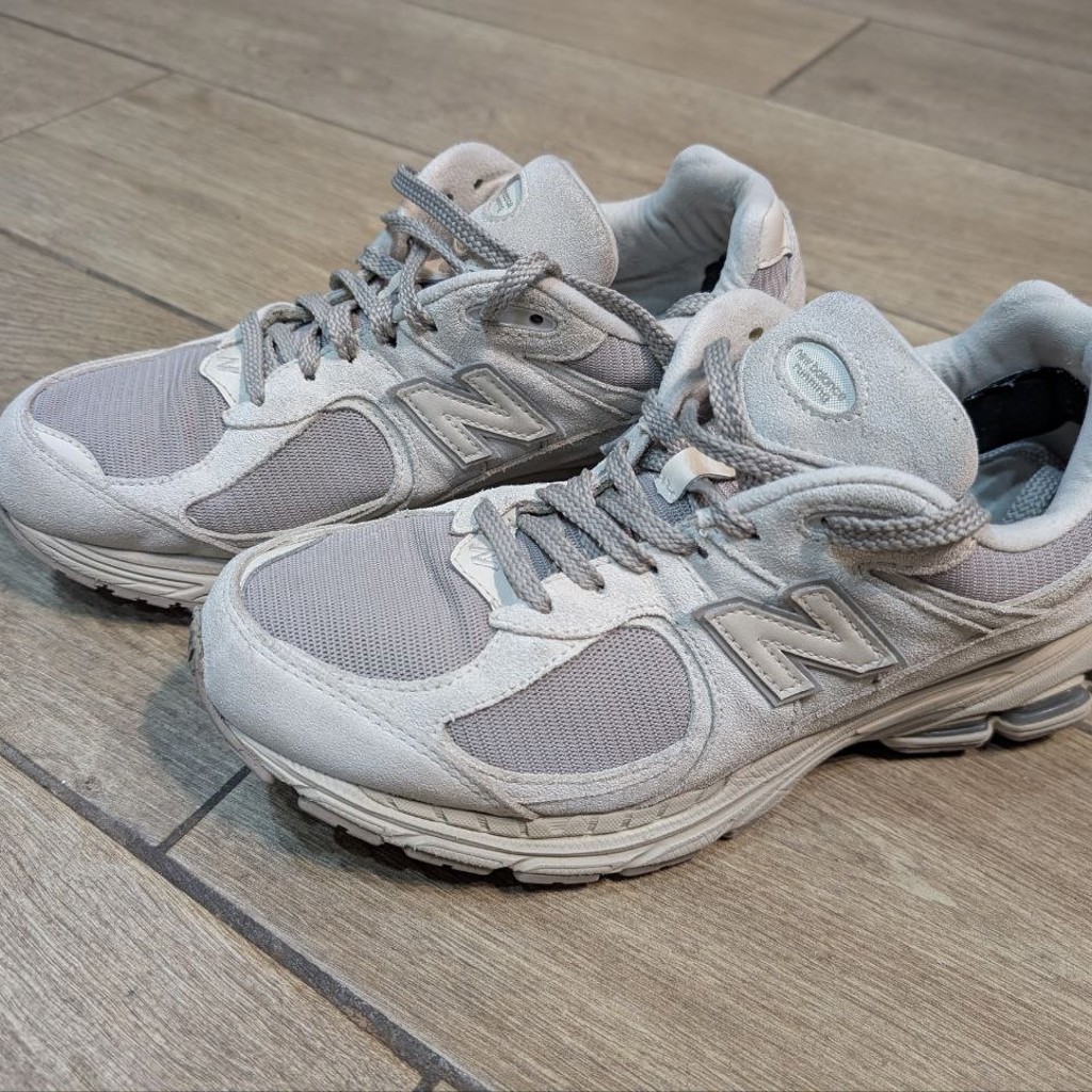 Кроссовки New Balance 2002R