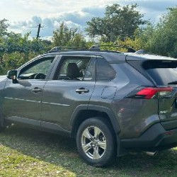 Toyota RAV4 - фото 4