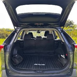 Toyota RAV4 - фото 6