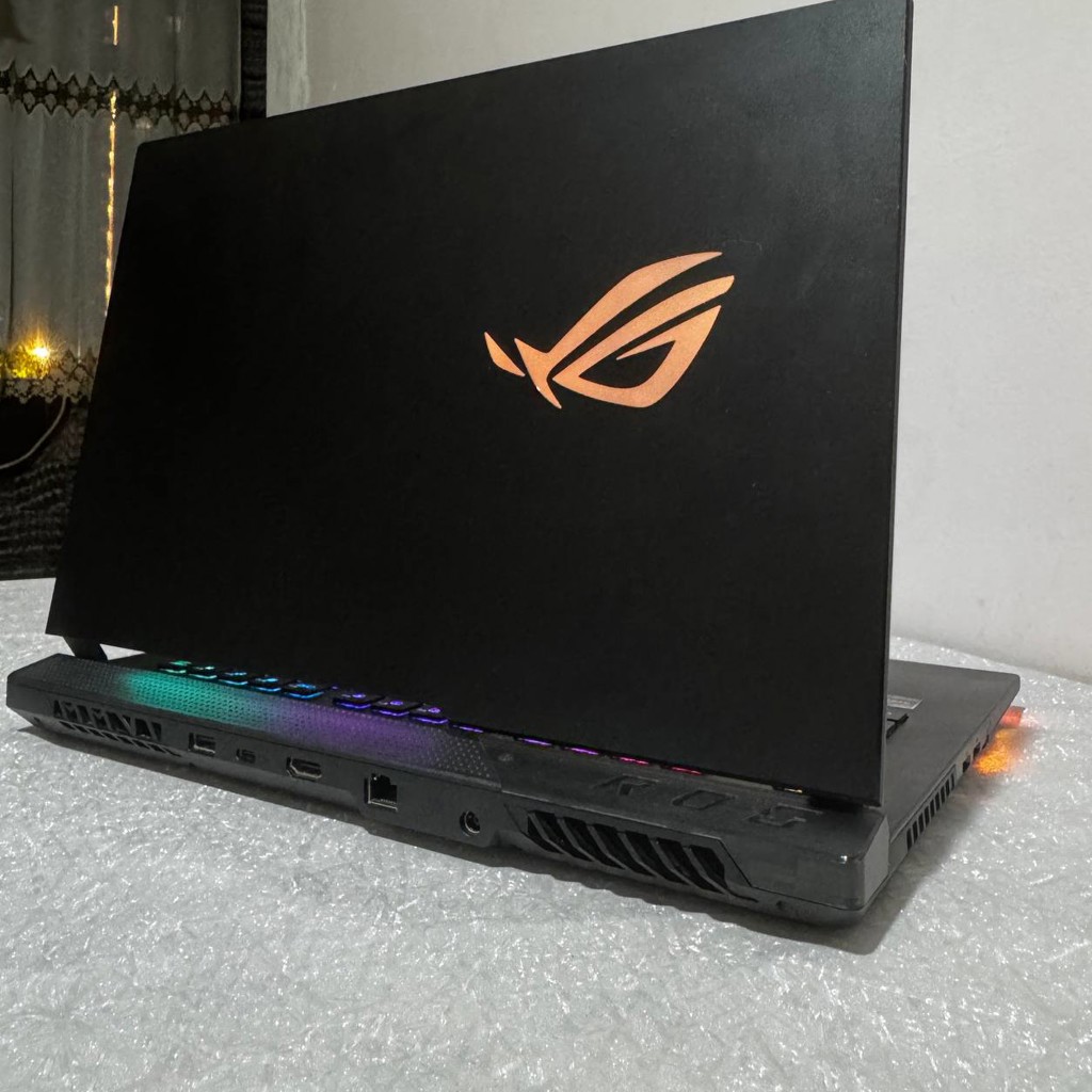 ASUS ROG Strix SCAR 15