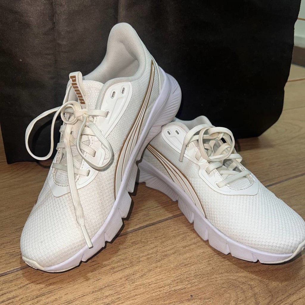 Женские кроссовки Puma