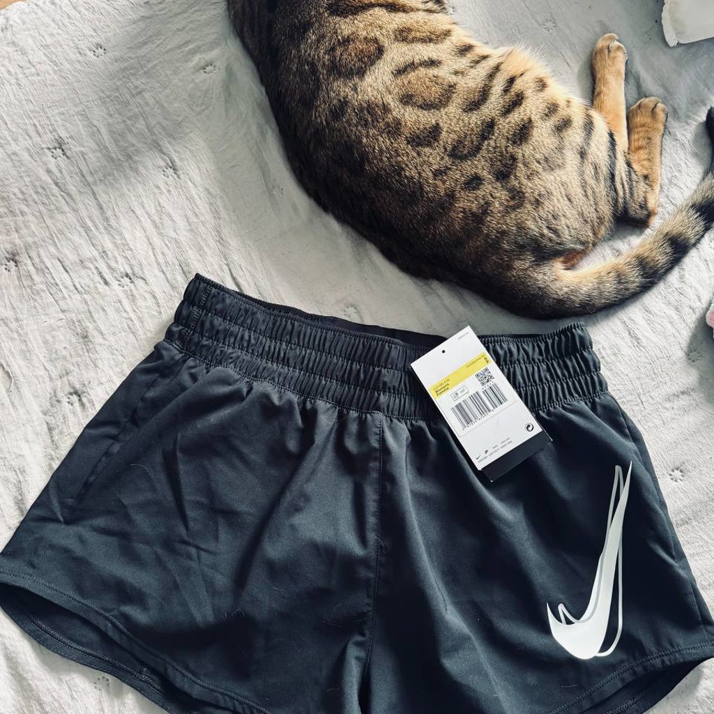 Шорты Nike