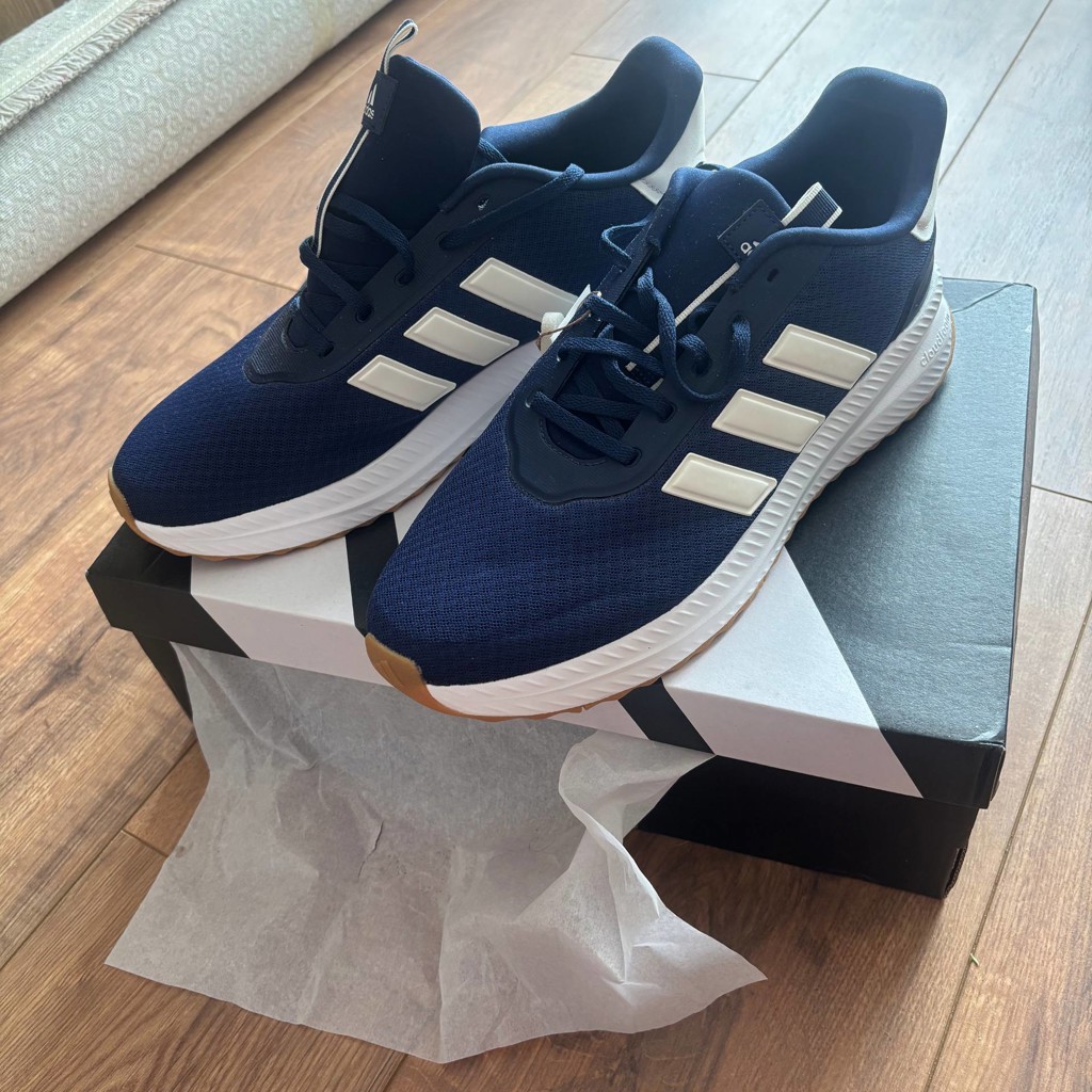 Кроссовки Adidas