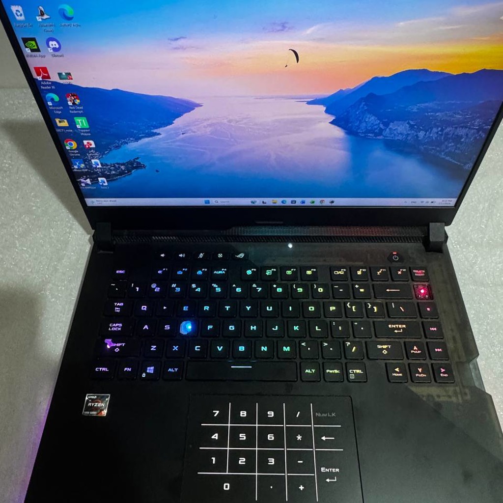 ASUS ROG Strix SCAR 15