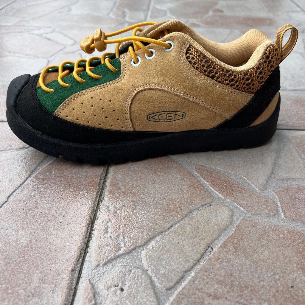Кроссовки KEEN