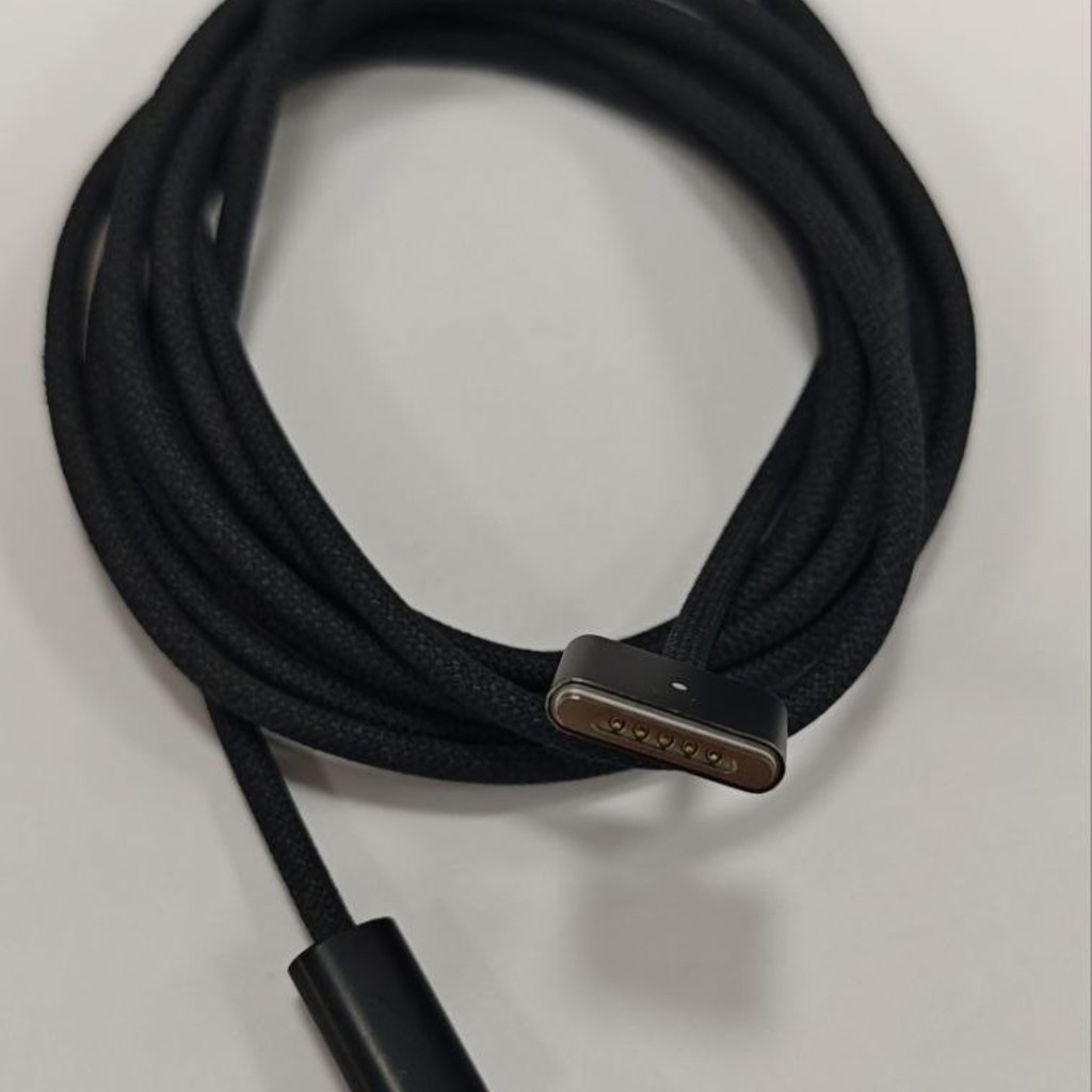 USB-C to MagSafe 3 Cable