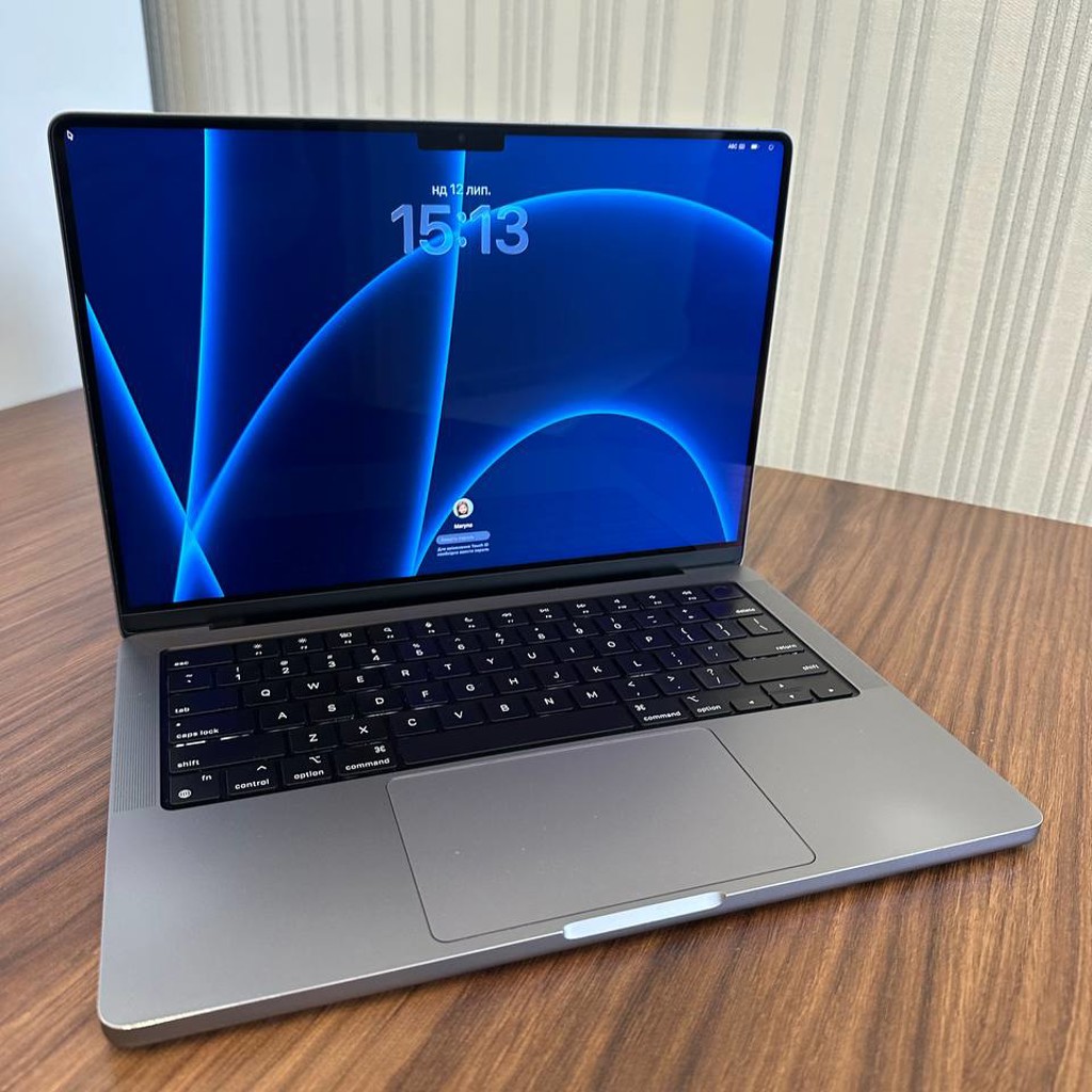 MacBook Pro 14” M1 Max