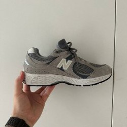 Кроссовки New Balance 2002R - фото 2