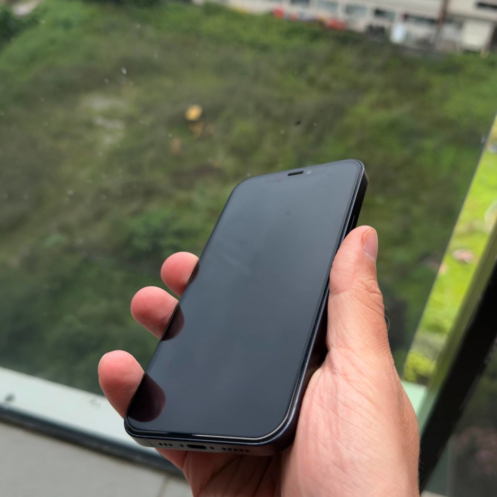IPhone 12