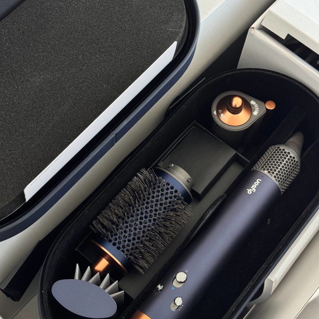 Dyson Airwrap complete long volumise