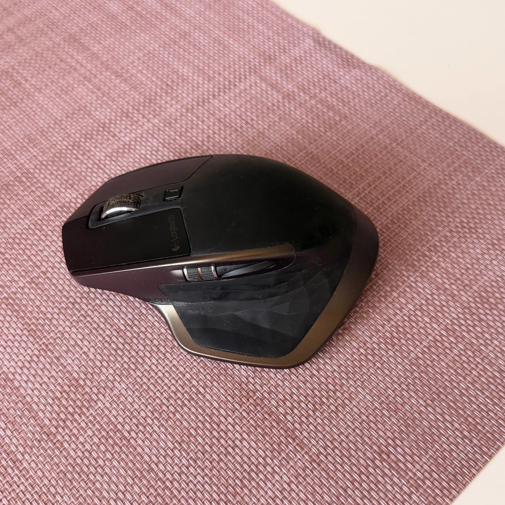 Мышь MX Master с ковриком