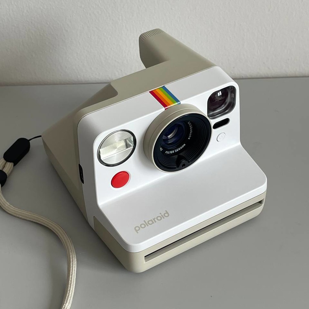 Polaroid Now Generation 3 Pebble White