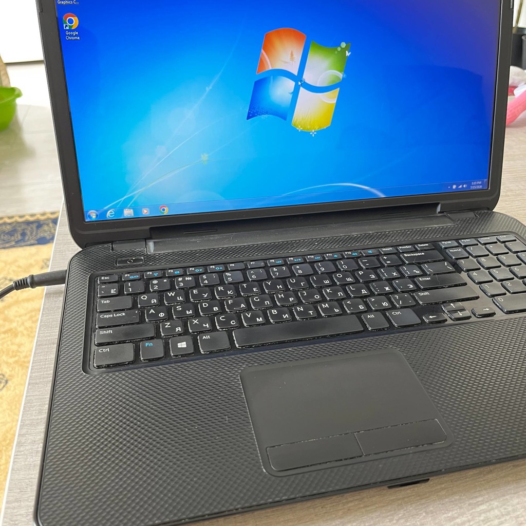 Dell Inspiron 3737