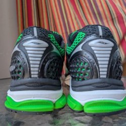 Кроссовки Saucony ProGrid Triumph 4 - фото 4