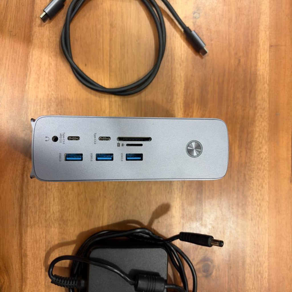 Док станция Baseus 17 in 1