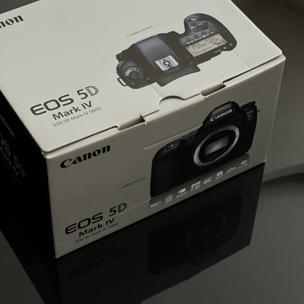 Камера Canon EOS 5D Mark IV