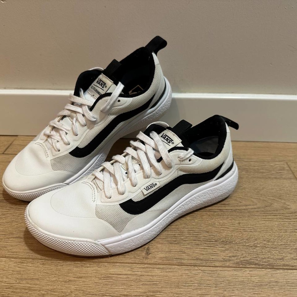 Vans UltraRange EXO