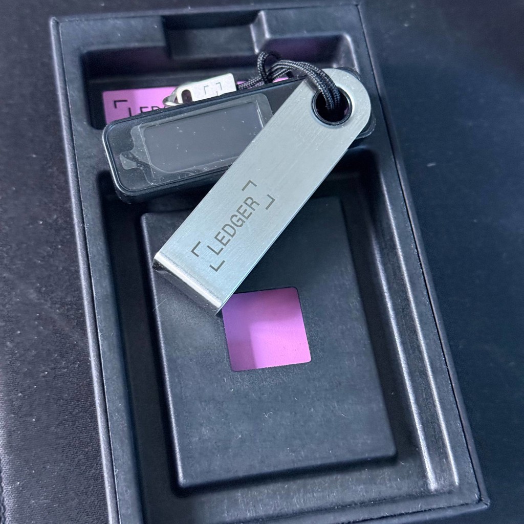 Ledger Nano S Plus