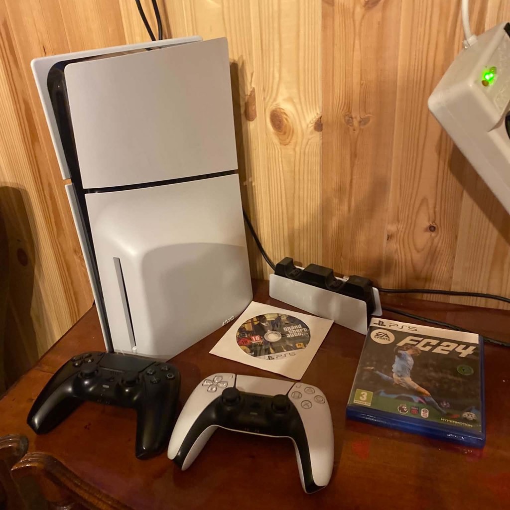Playstation 5 slim