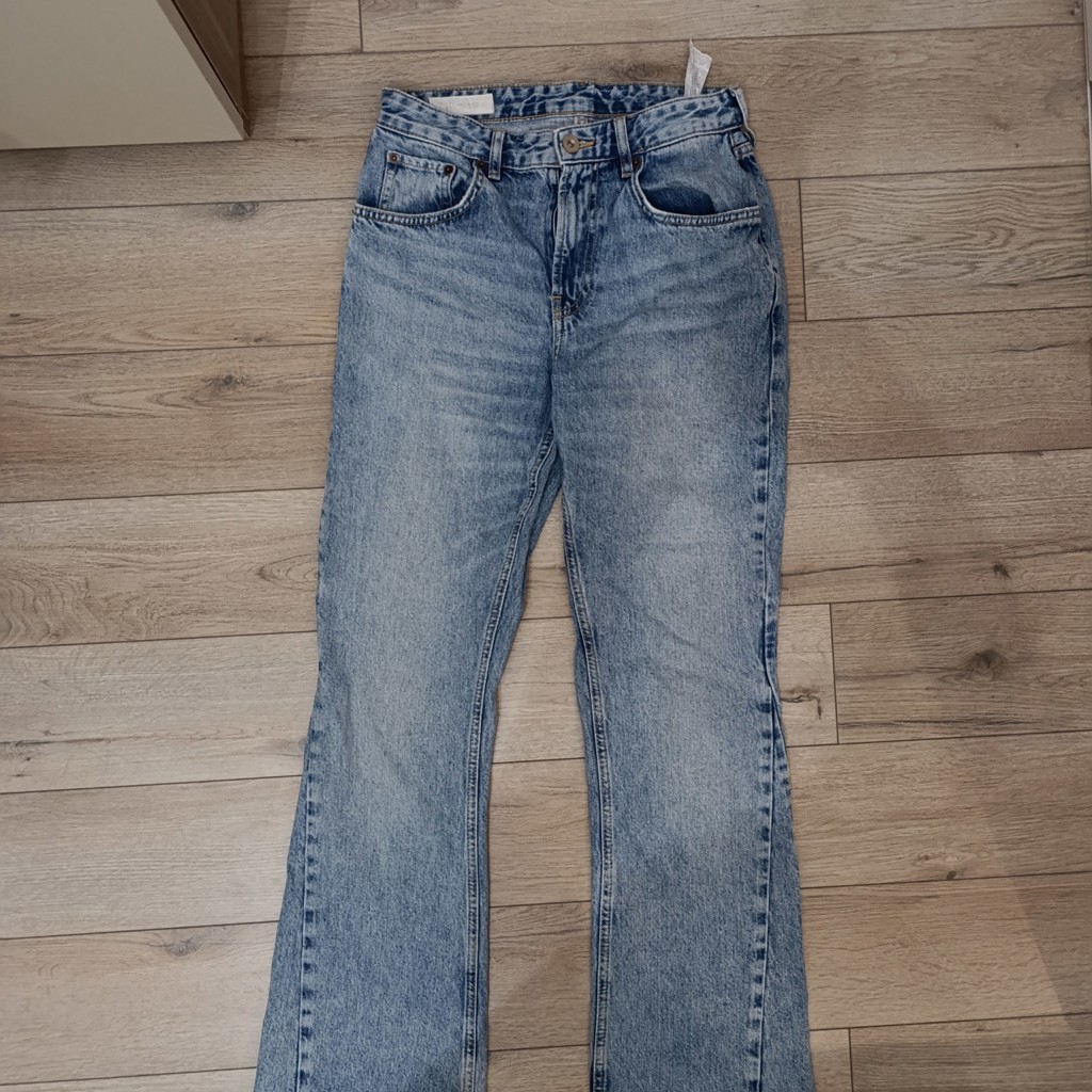 Джинсы Клеш/Flared Zara