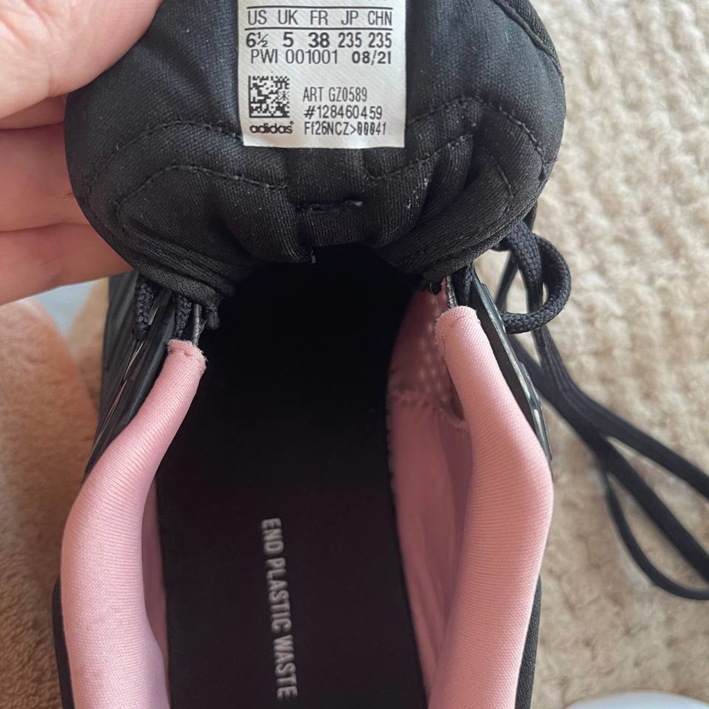 Кроссовки Adidas EQ21 Run Shoes