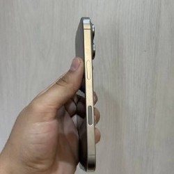 IPhone 15 Pro - фото 3