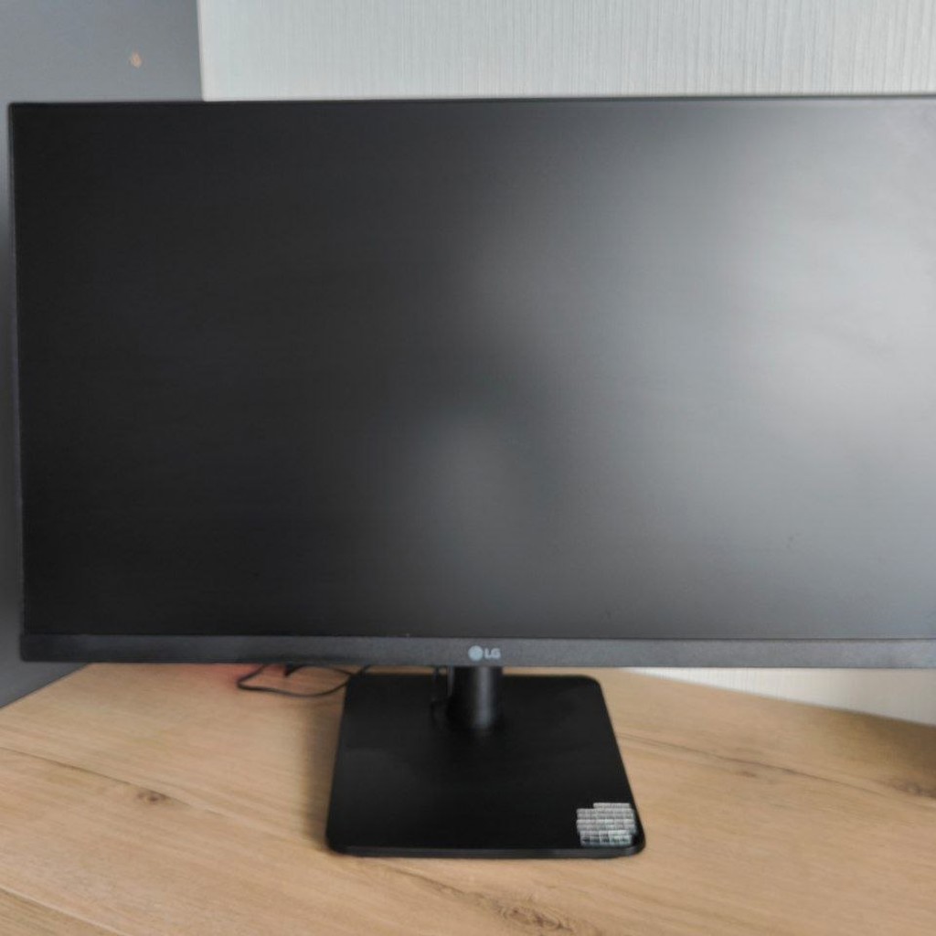 Монитор LG 24MP400-B