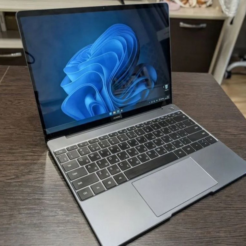 Ноутбук Lenovo