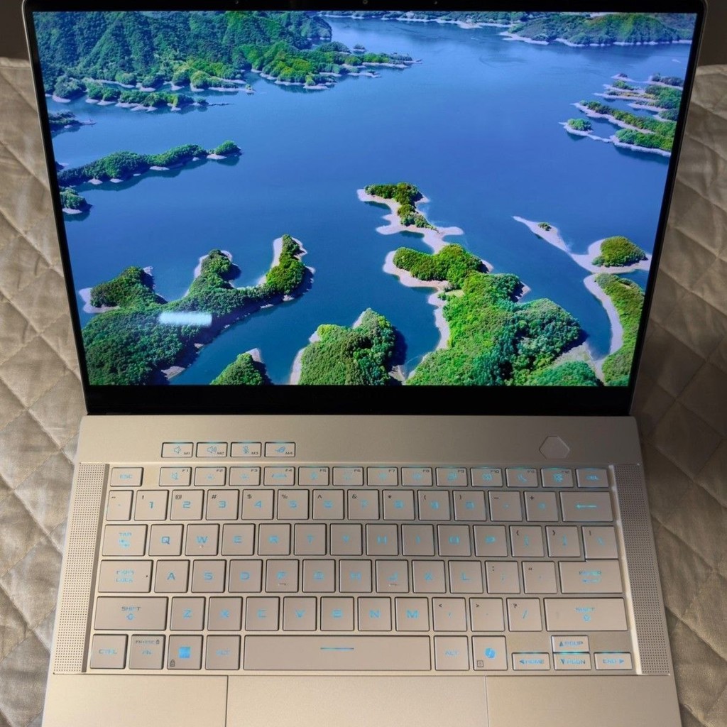 Ноутбук ASUS ROG Zephyrus G14