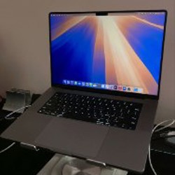 MacBook Pro 16' (2021) - фото 2