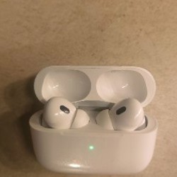 Apple AirPods Pro 2 - фото 3