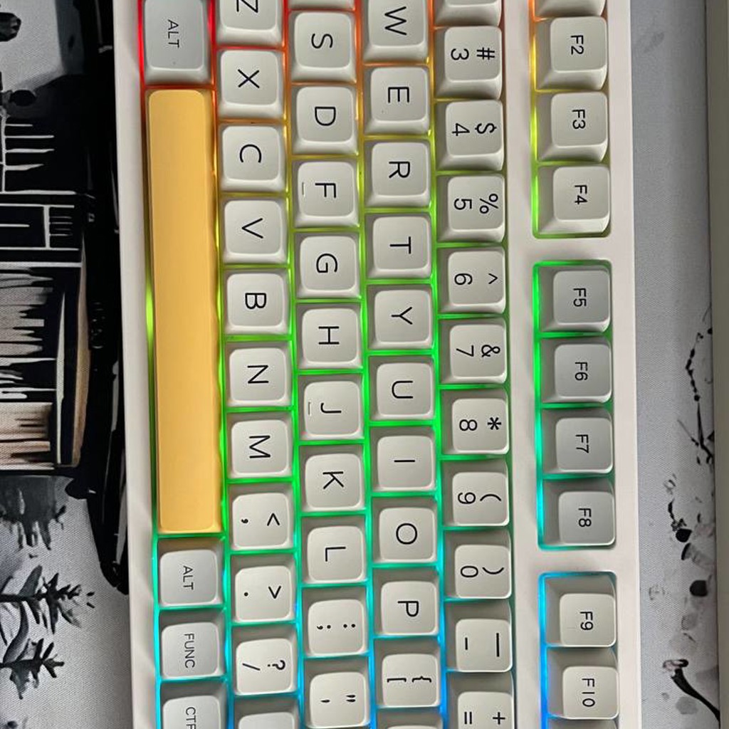Механическая клавиатура EPOMAKER TH80 Pro