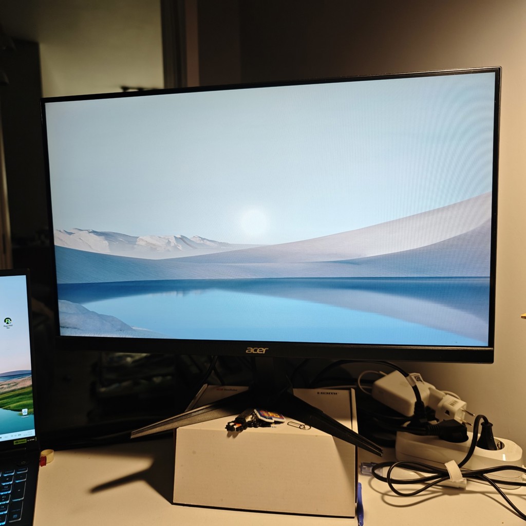 Монитор Acer QG241Y