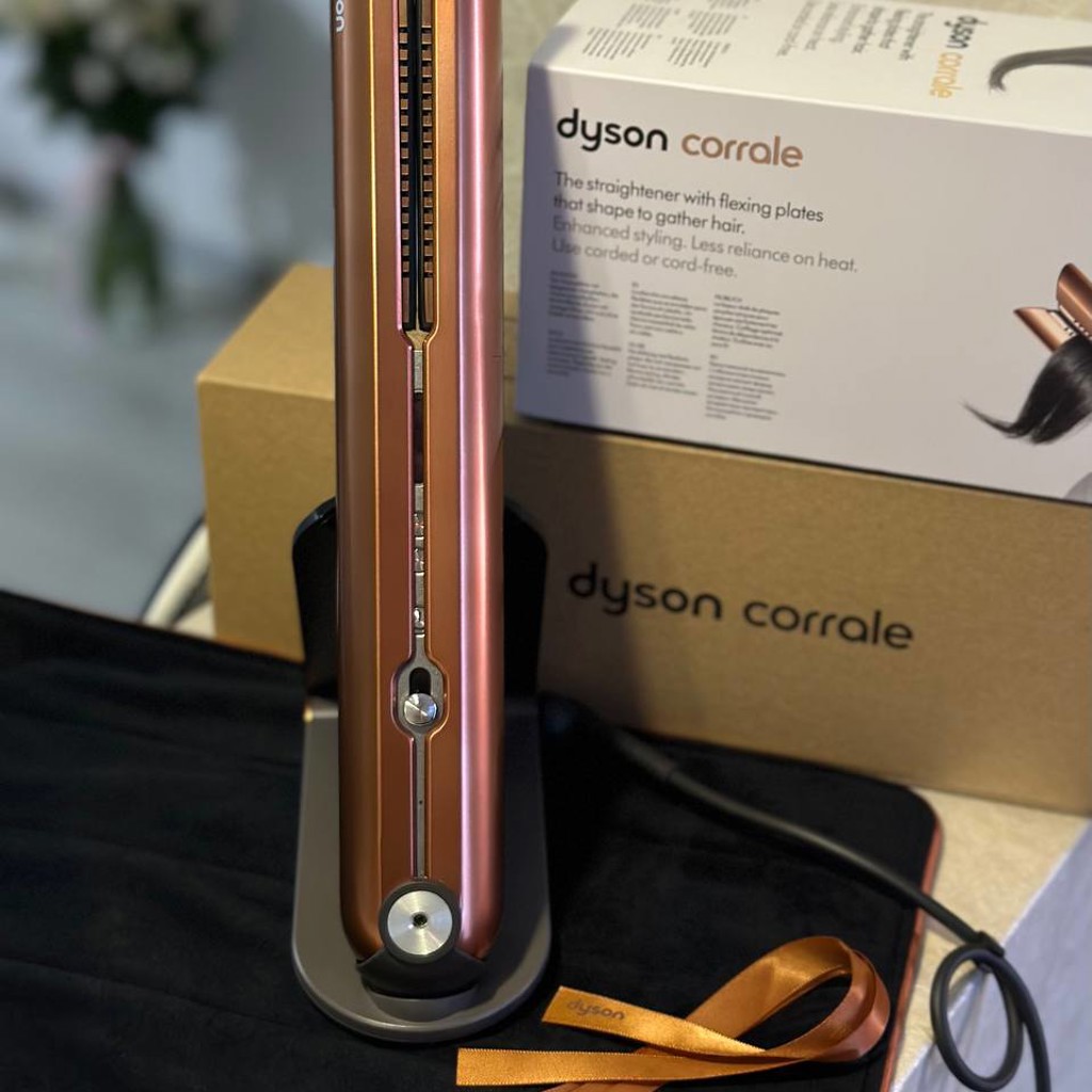 Утюжок Dyson Corrale