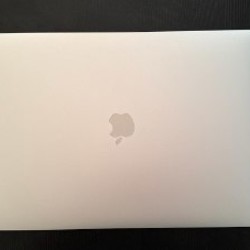 MacBook Pro 15-inch (2016) - фото 2